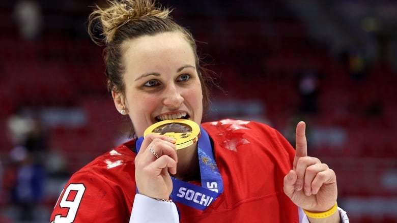 Unveiling the Thrilling History of Olympic Ice Hockey: From Legendary Rivalries to Unforgettable Moments